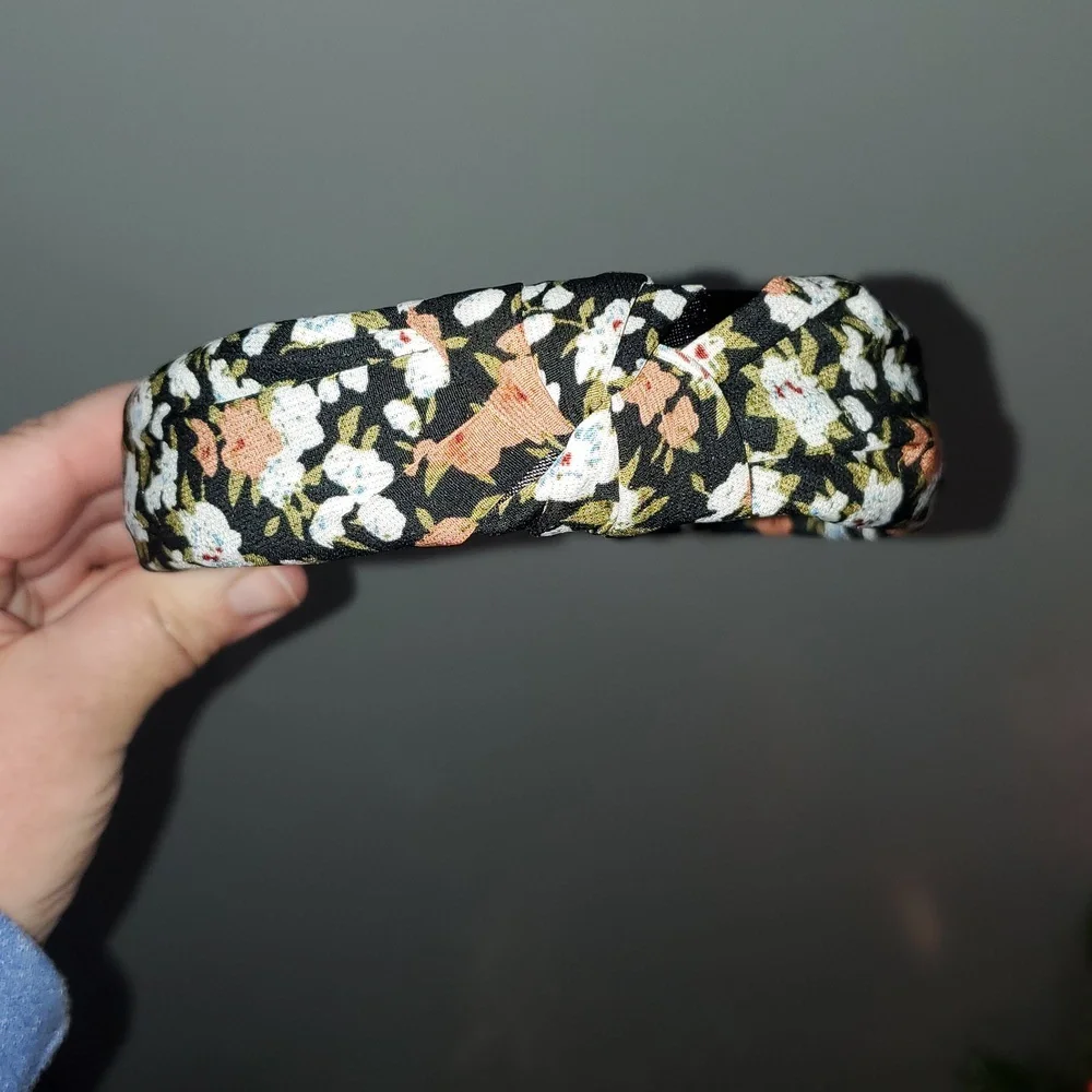 New handmade boutique floral top knot flexible wide headband - Picture 3 of 5